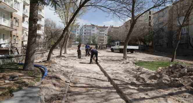 2000 Evler Mahallesi’nde park yenileniyor