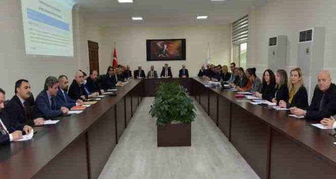ZBEÜ Senatosu Rektör Özölçer başkanlığında toplandı
