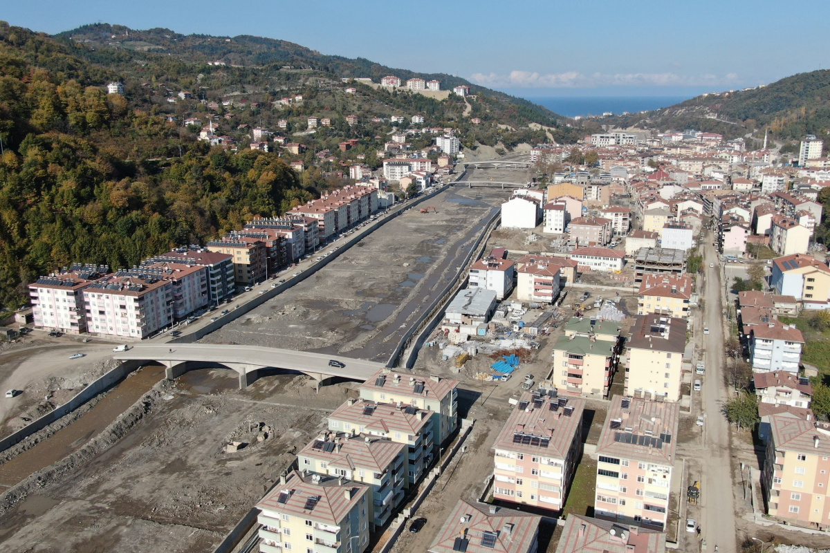 Batı Karadeniz’de selin vurduğu ilçeler yeniden ayağa kaldırıldı