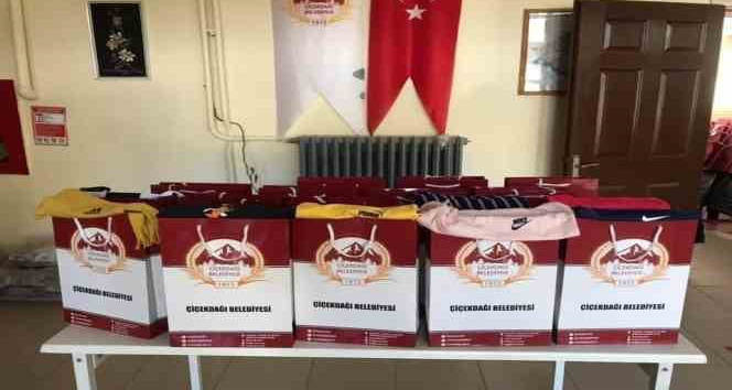 Çiçekdağı Belediyesi ’Hayır Evi’ ile ihtiyaç sahipleri için köprü görevi görüyor