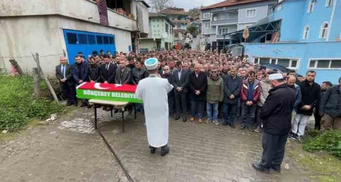 Karbonmonoksit gazından zehirlenen madenci toprağa verildi