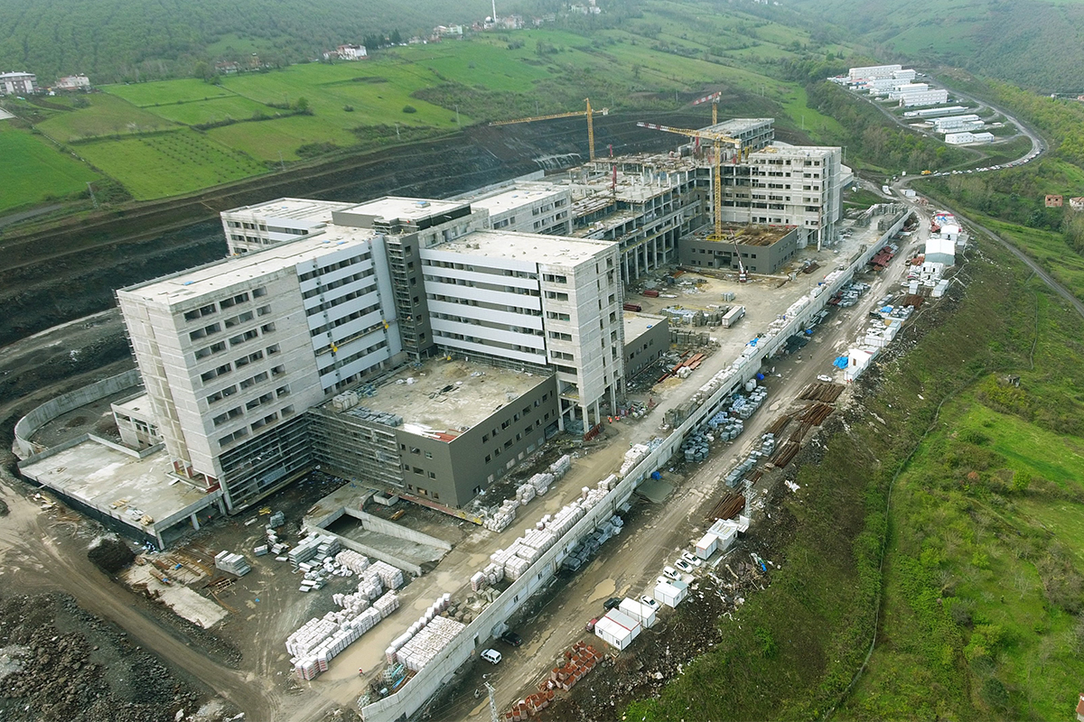 Samsun Şehir Hastanesi&#039;nin kaba inşaatı yüzde 96&#039;ya ulaştı