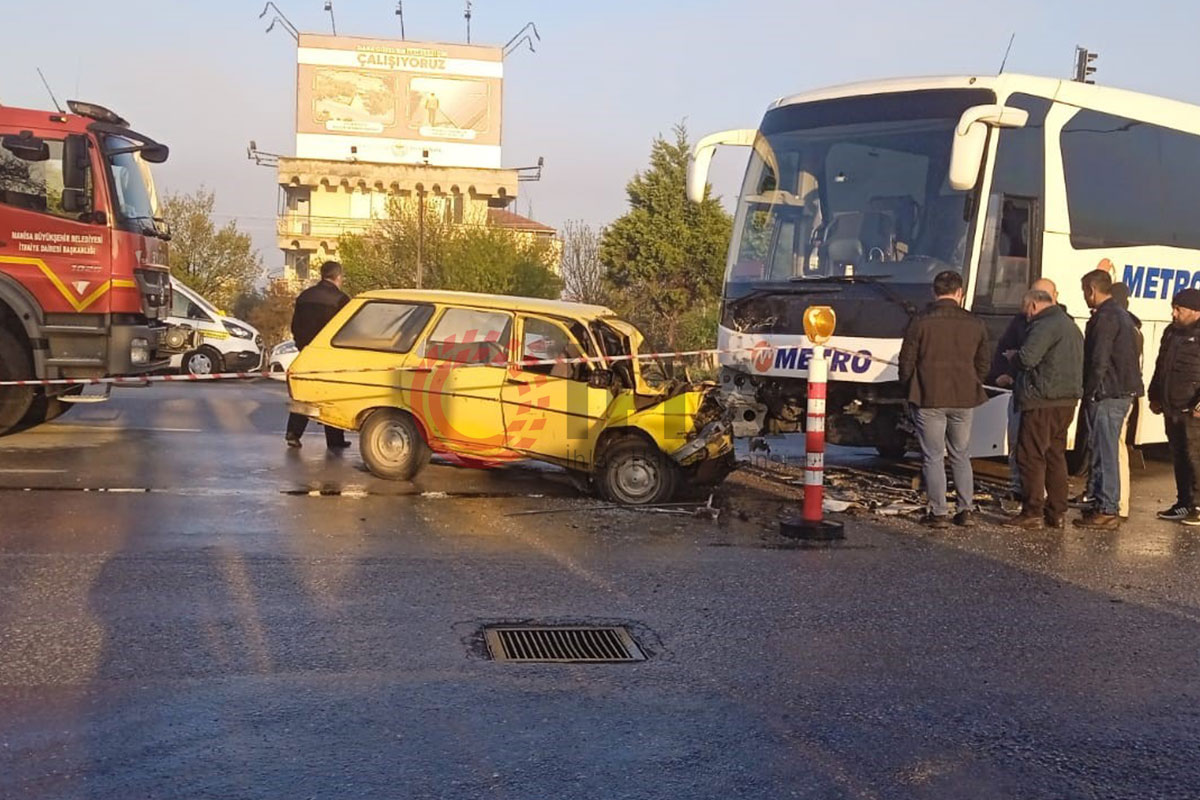 Otomobil ile yolcu otobüsü çarpıştı: 1 ölü