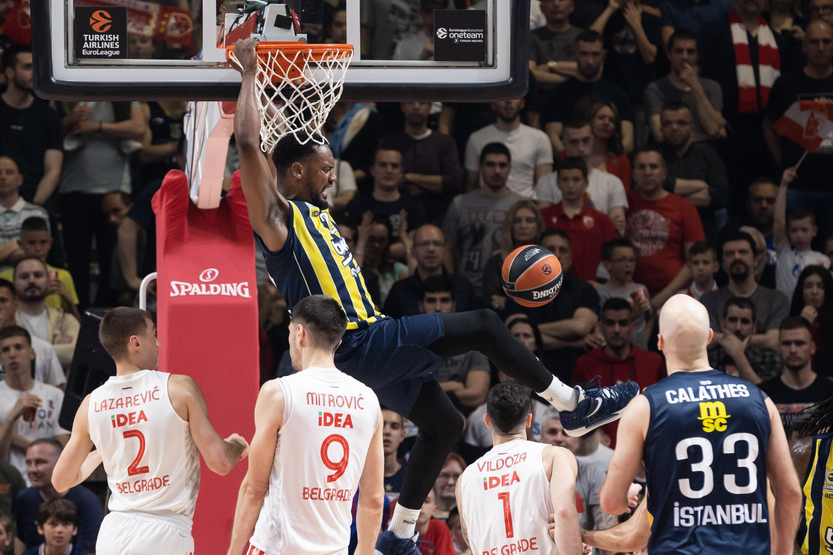 Fenerbahçe Beko, THY EuroLeague’de Play-off’a yükseldi