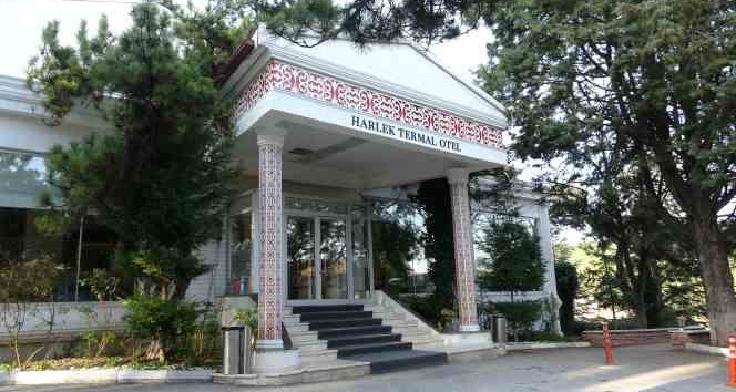 50 yıllık tecrübeye sahip Harlek Termal Otel bayrama hazır
