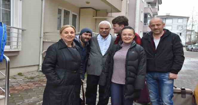 Ünlü isimlerin yer aldığı filmin bir bölümü Sakarya’da çekildi