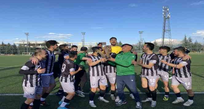 Isparta 1. Amatörde Şampiyon Tekespor