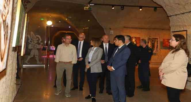 ’Geçmişten Günümüze Fotoğraflarla Kapadokya’ temalı fotoğraf sergisi açıldı