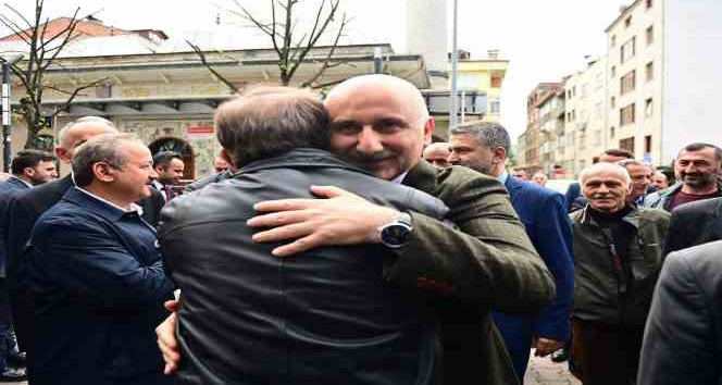 Bakan Karaismailoğlu’na Vakfıkebir’de coşkulu karşılama