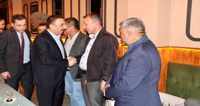 Vali Hacıbektaşoğlu, Tillo’da muhtarların sorun ve taleplerini dinledi