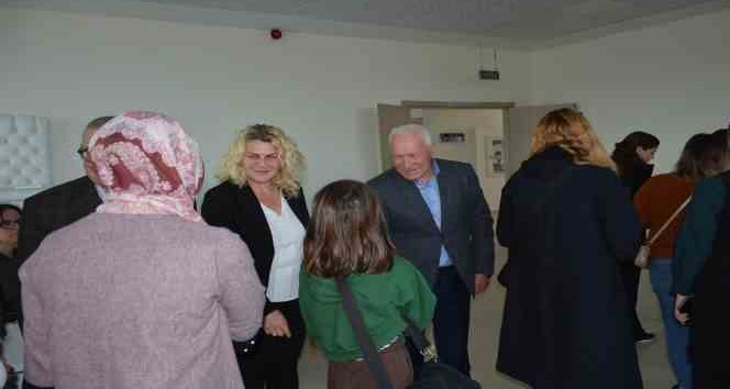 Lapseki Belediyesinde geleneksel personel bayramlaşması yapıldı