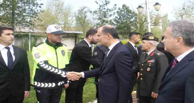 Edirne’de bayramlaşma programı