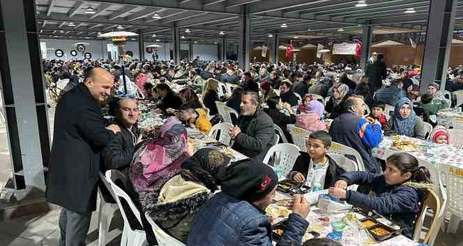Yalova Altınova’da ramazan ayı dolu dolu geçirdi.