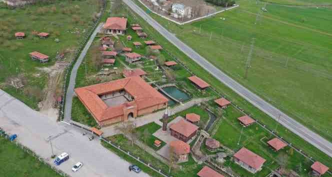 Dünya’da benzeri olmayan "Ambarköy" ziyaretçilerini bekliyor