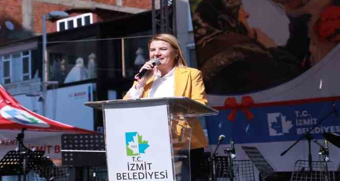 İzmit halkı bayram coşkusunda buluştu