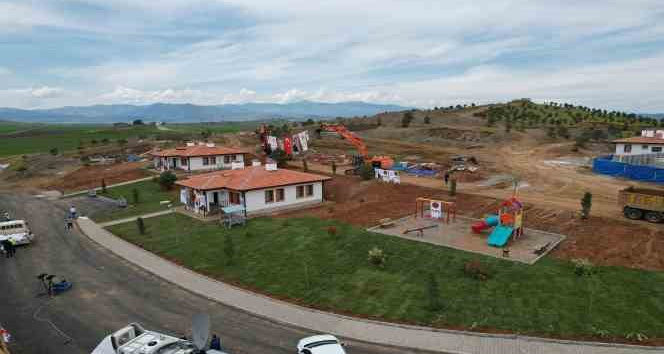 Kahramanmaraş’ta ilk afet konutları teslimi gerçekleşecek