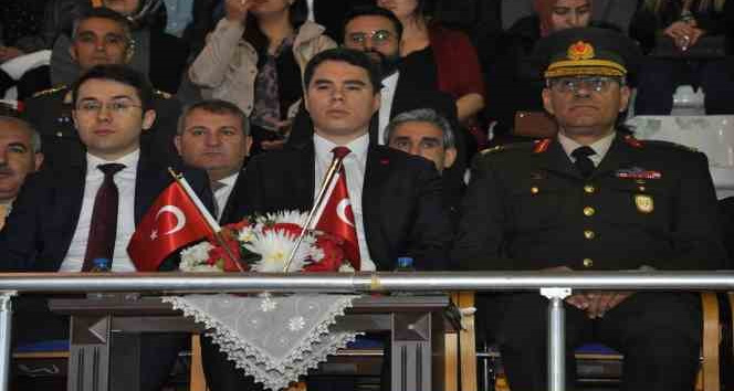 Kars’ta 23 Nisan coşkuyla kutlandı