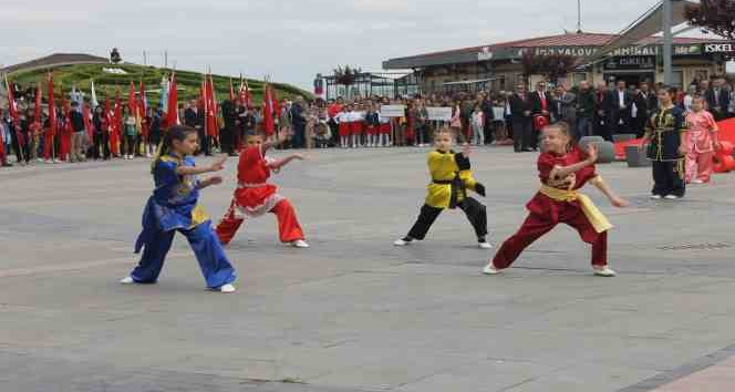 Yalova’da 23 Nisan coşkusu