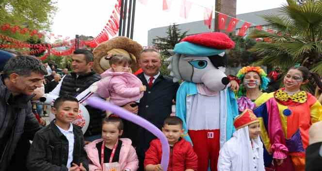 Zonguldak Belediyesi çocuk festivalinde 23 Nisan coşkusu yaşattı