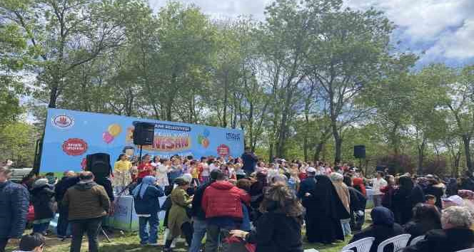 Kağıthane’de 23 Nisan Ulusal Egemenlik ve Çocuk Bayramı coşkuyla kutlandı