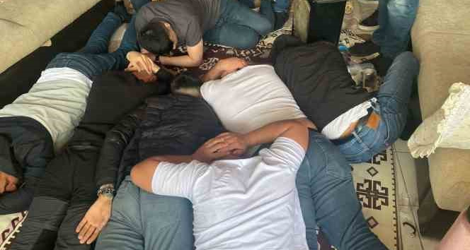 İzmir’de 1 kişinin öldüğü kahvehane baskınının yeni görüntü ortaya çıktı