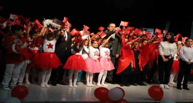 Hakkari’de 23 Nisan coşkusu