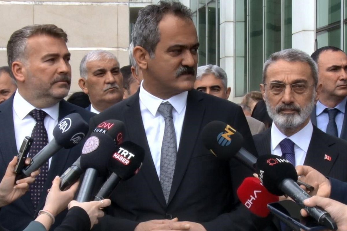 Bakan Özer: 'Deprem bölgesinde eğitim verilmeyen hiçbir ilçe kalmadı'