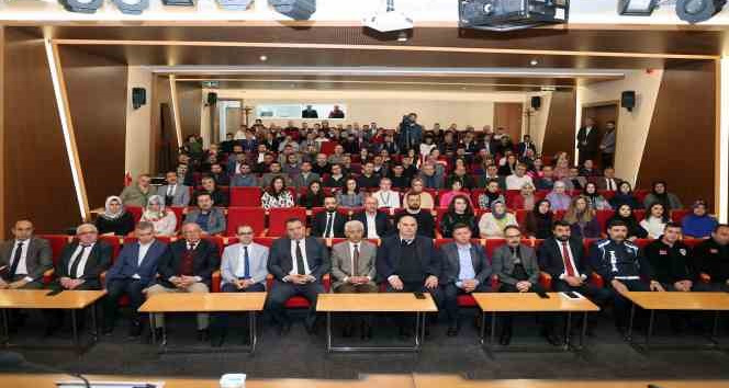 Başkan Yalçın personelle bayramlaştı: “Sizlerin sayesinde Talas Belediyesi konuşuluyor”