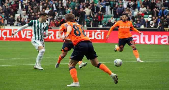 Spor Toto Süper Lig: Giresunspor: 2 - M. Başakşehir: 4 (Maç sonucu)