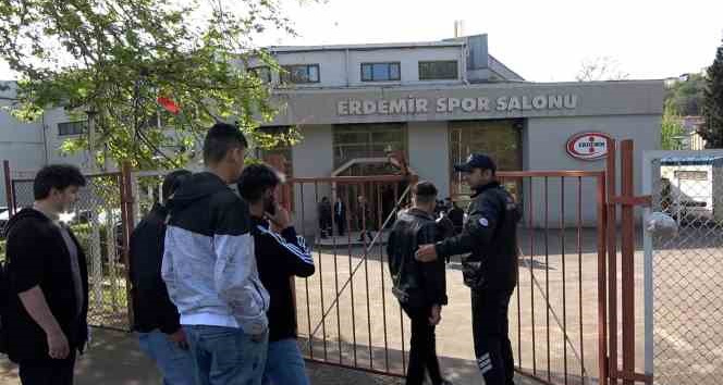 Meslek lisesi mezunları işe alımlarda 5 yıl ikamet şartı istedi