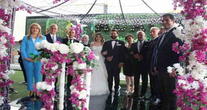 Deha TV ailesinin mutlu günü