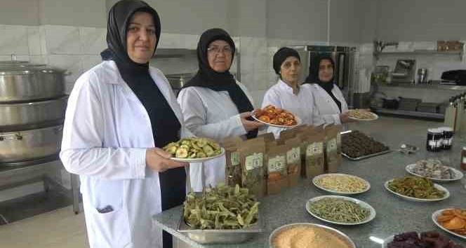 Yöresel ürünler kadınlara gelir kaynağı oldu