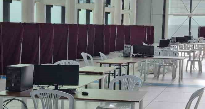 İstanbul Havalimanı’nda seçim sandıkları kuruldu