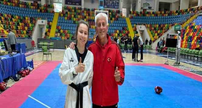 Lapseki Belediyesi sporcusu Zeynep Taşkın Dünya Şampiyonasına gidiyor