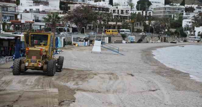 Belediye Halk Plajlarında son hazırlıklar yapılıyor