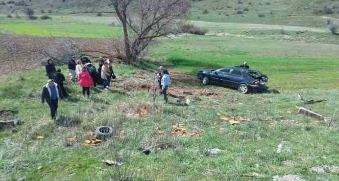 Erzincan’da trafik kazası: 3 yaralı