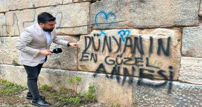 (Özel) 2500 yıllık tarihi böyle karaladılar...
