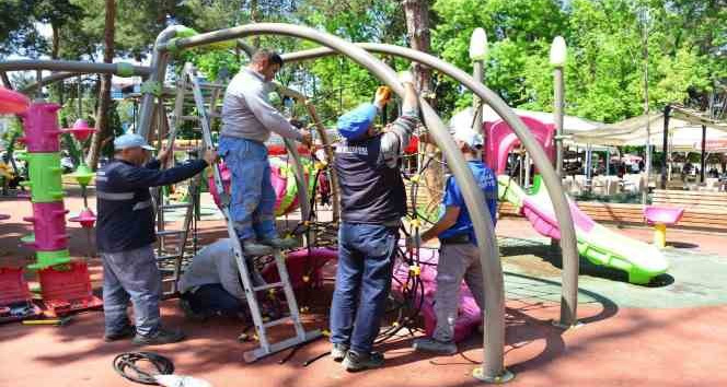 Erbaa’da 45 parkta bakım çalışması başladı