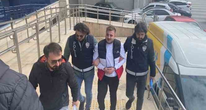 100’den fazla kişiyi 5 milyon lira dolandırdı