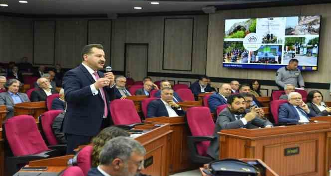 Başkan Yılmaz, "Havanda su dövmüyoruz, netice alıyoruz"