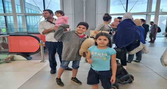 Sudan’dan tahliyeler sürüyor: 101 Türk vatandaşı daha Türkiye’ye getirildi