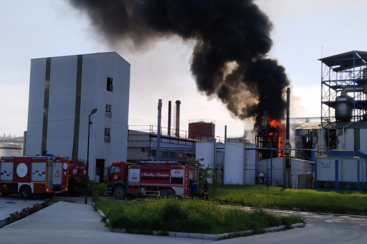Lüleburgaz&#039;da fabrika yangını