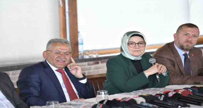Başkan Büyükkılıç: " Yeni havalimanı, hızlı tren gibi vizyon projeleri yakinen takip ediyoruz"