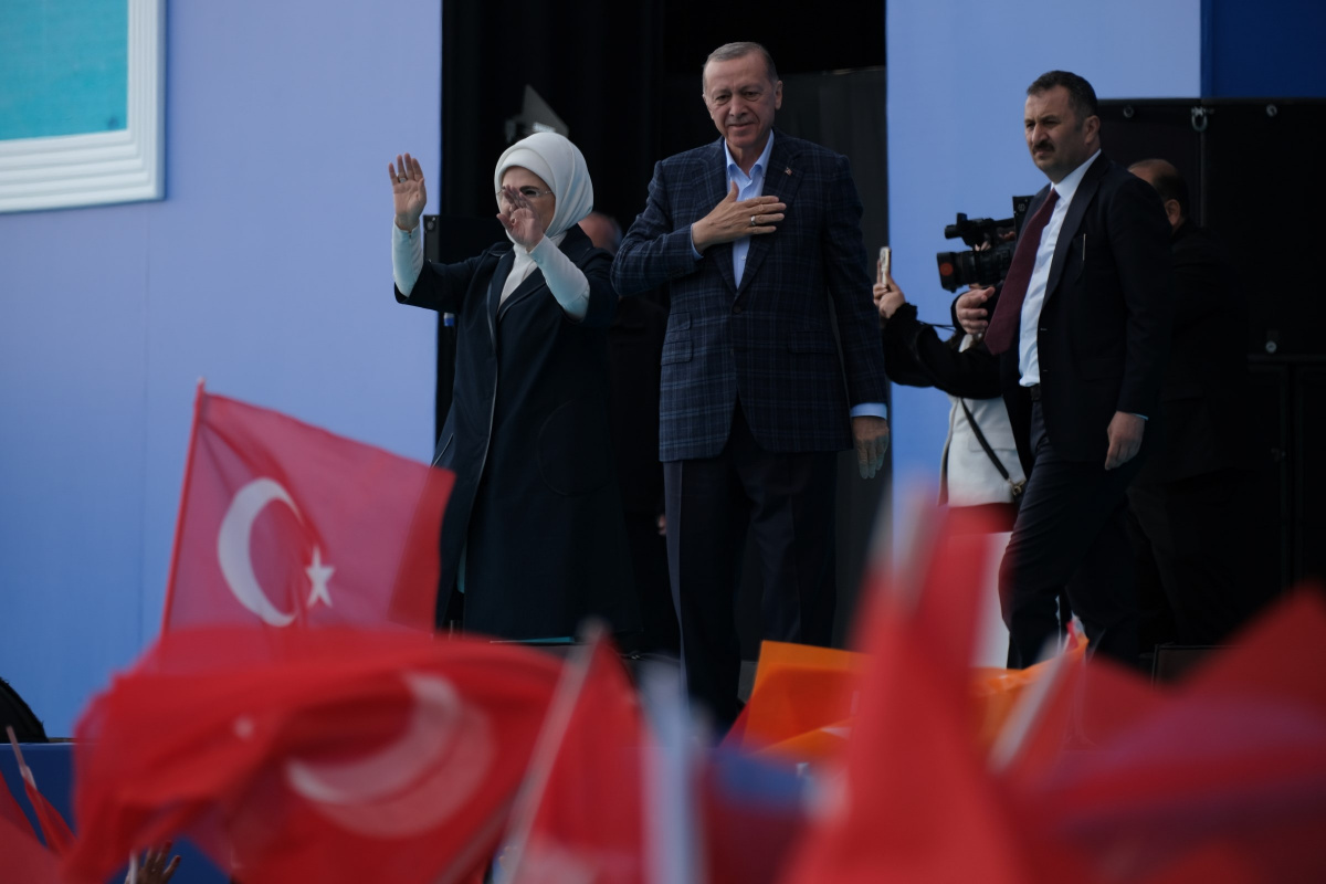 Cumhurbaşkanı Erdoğan&#039;dan 6&#039;lı masa tepkisi: &quot;Bizzat kendilerinin ‘kumar masası’ dedikleri masa, rulet masası çıktı&quot;