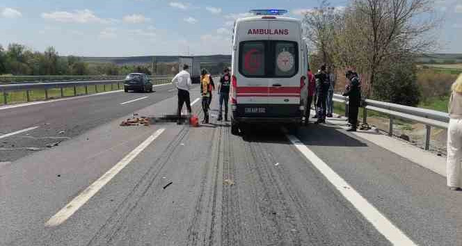 Edirne’de feci kaza: Hamile kadın karnındaki bebeğiyle can verdi