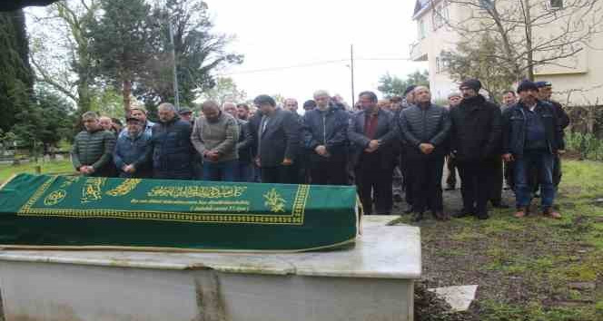 Eğitime bağışlanan kadavra 4 yıl sonra toprağa verildi