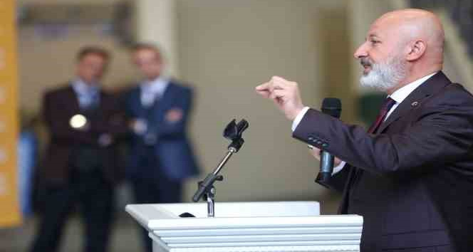 Başkan Çolakbayrakdar: "Belediyede her bir çalışanın sendikası Ahmet Çolakbayrakdar’dır"