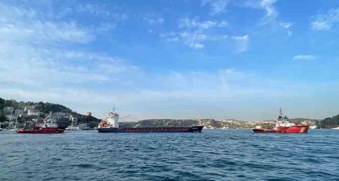 İstanbul Boğazı’nda kargo gemisi makine arızası yaptı