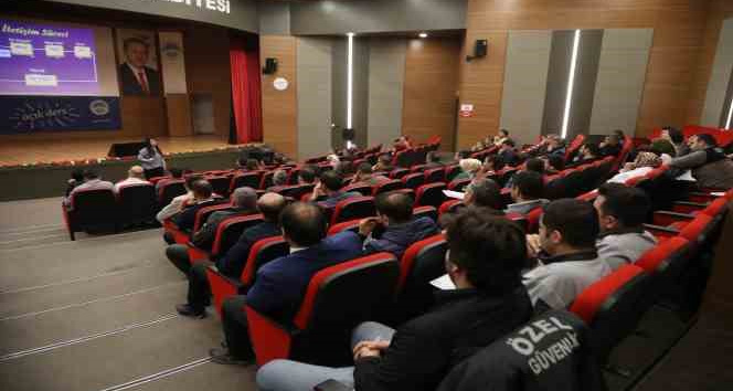 Melikgazi personeline etkili iletişim semineri