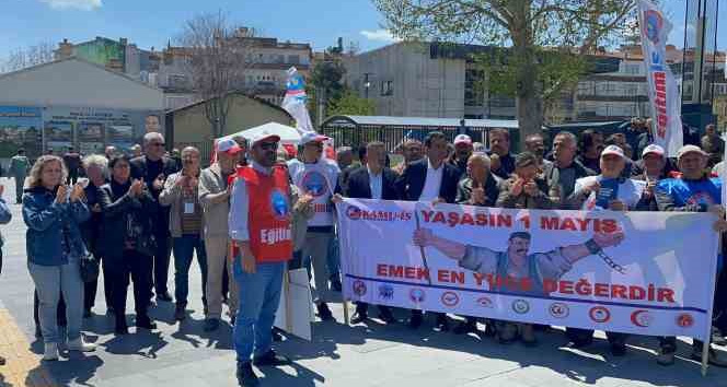 Niğde’de 1 Mayıs’ı halaylar çekerek kutladılar